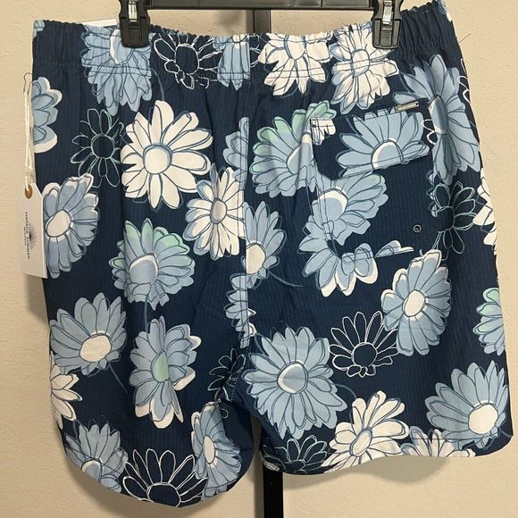 MENS Swim SHORTS W/ DAISY PRINT - NAVY - Picture 2 of 5